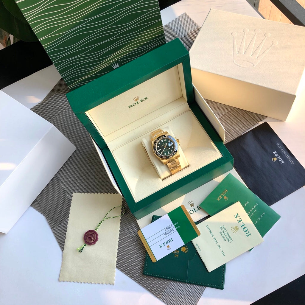 롤렉스 GMT-마스터 II 그린 다이얼 옐로우 골드 40mm
