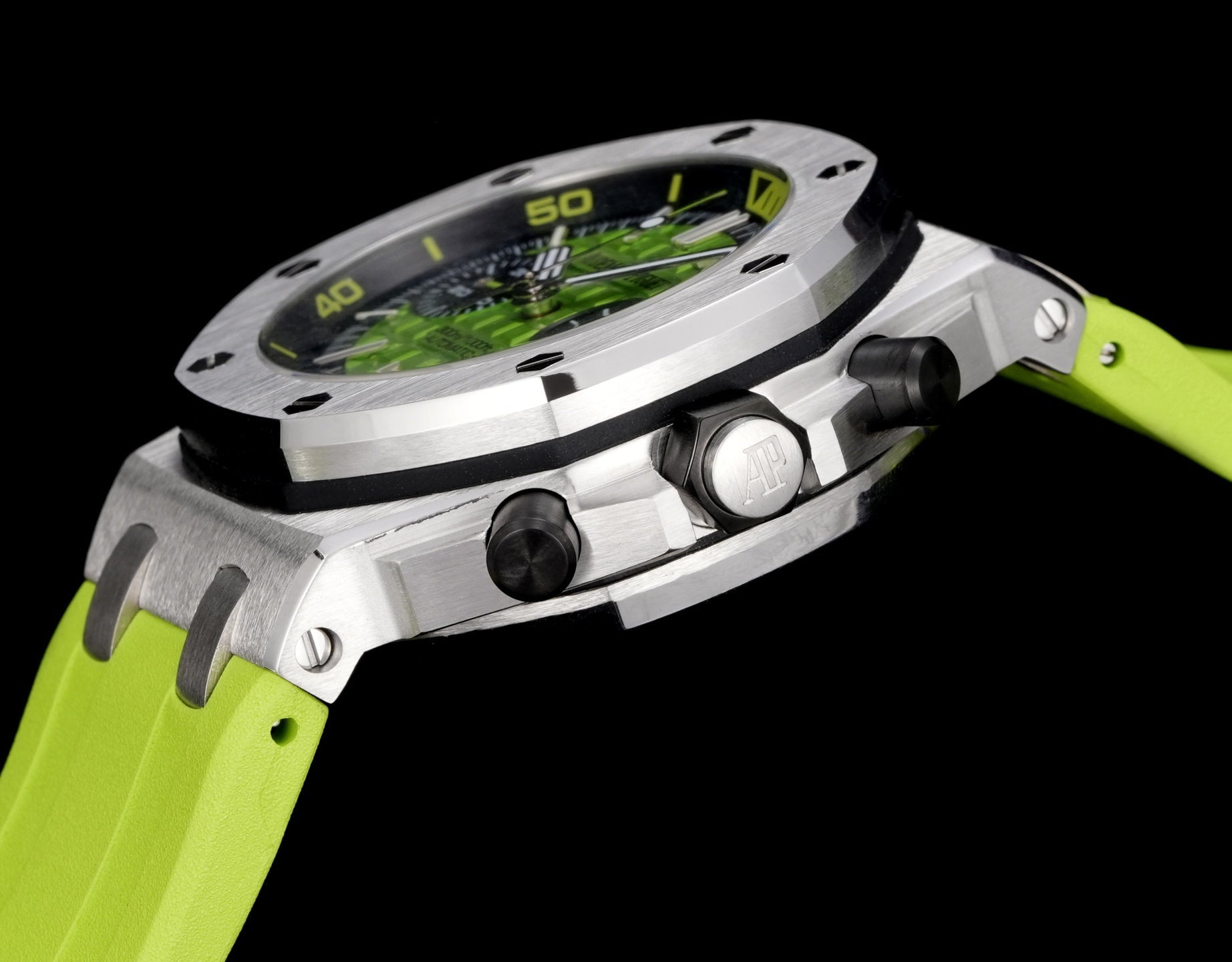 오데마피게 로얄오크 오프쇼어 다이버 크로노그래프 라임그린 42mm