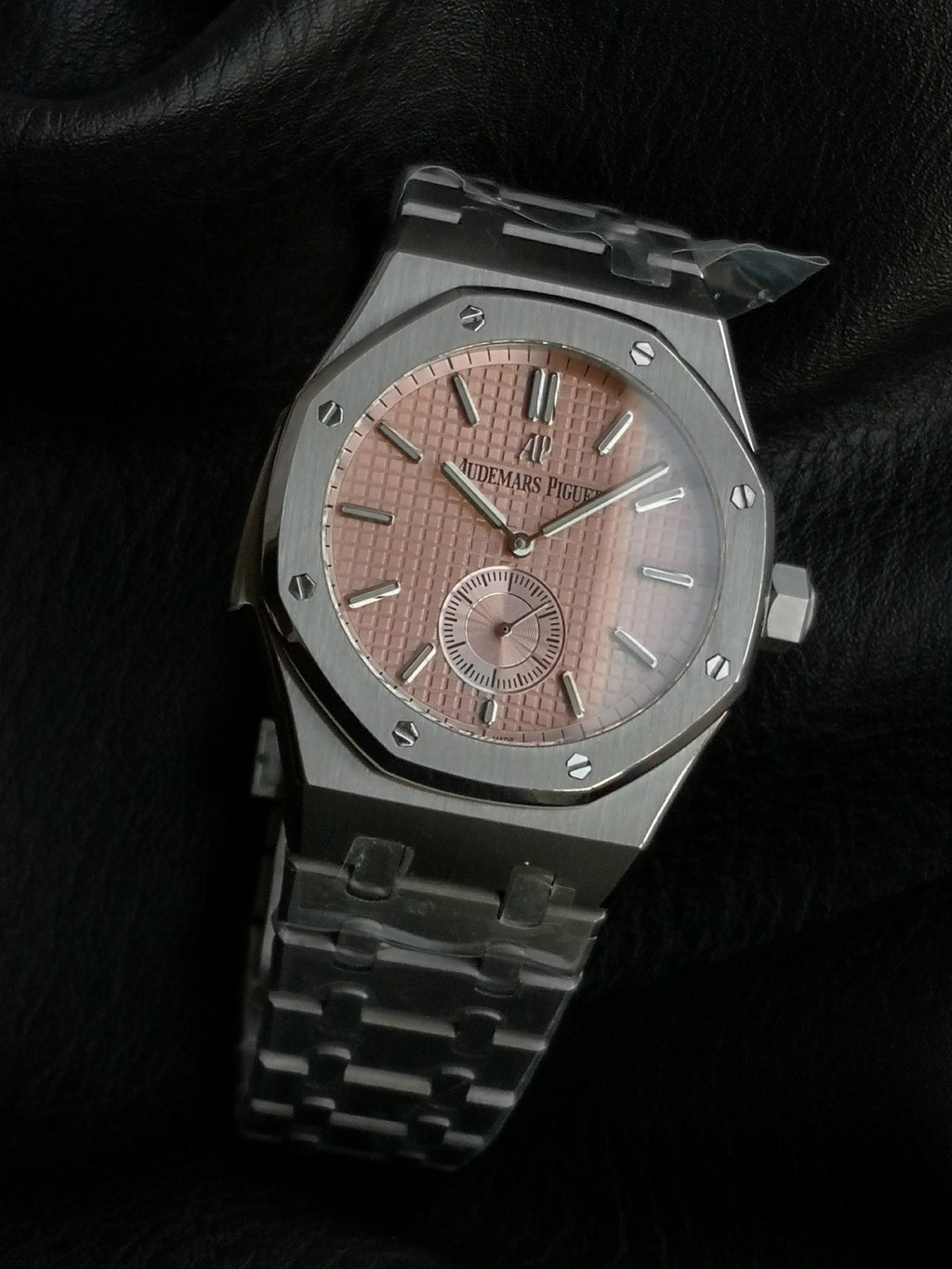 오데마피게 로얄오크 미닛 리피터 슈퍼소네리 티타늄 샐먼 42mm 연어