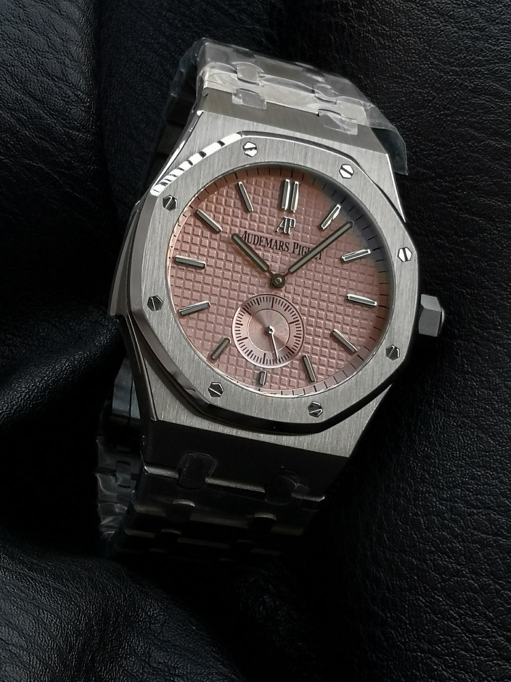 오데마피게 로얄오크 미닛 리피터 슈퍼소네리 티타늄 샐먼 42mm 연어