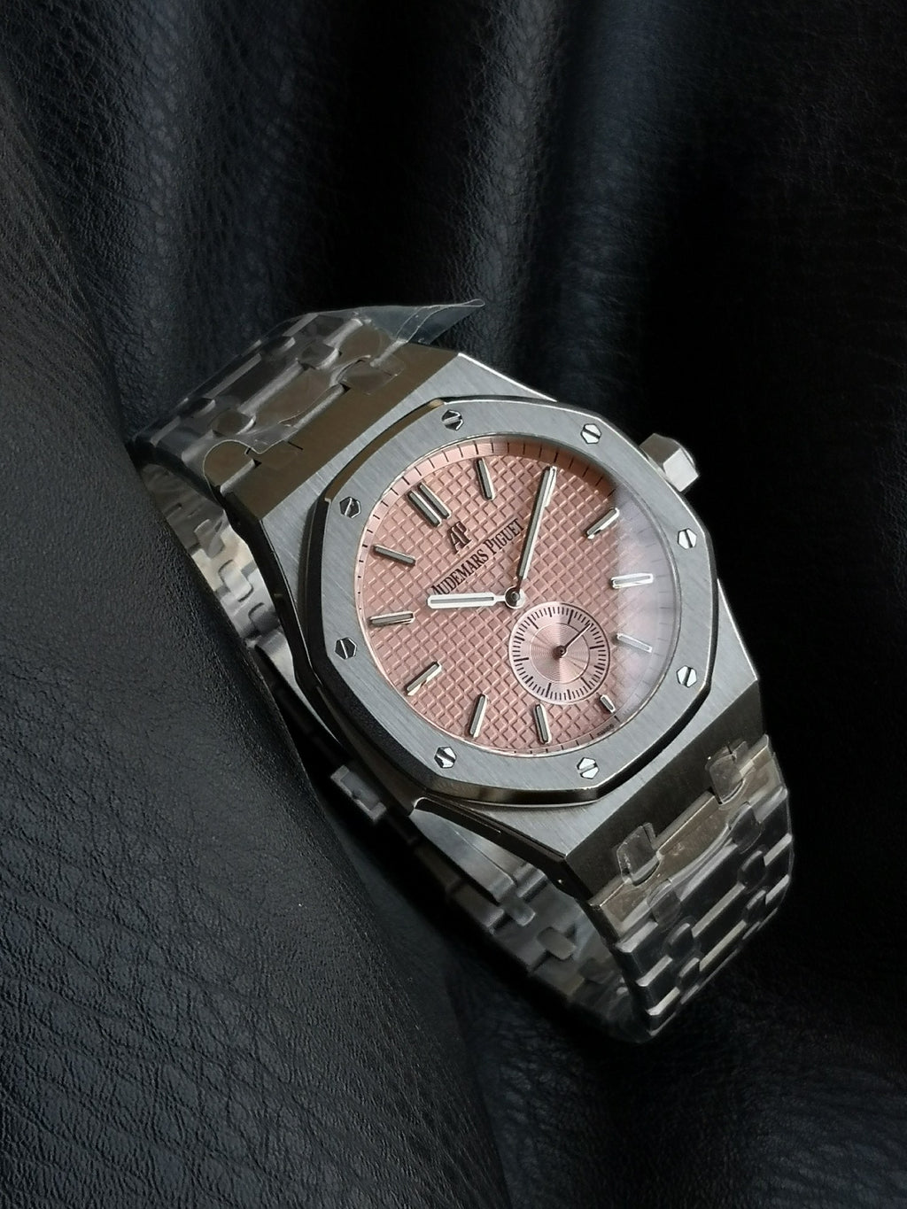 오데마피게 로얄오크 미닛 리피터 슈퍼소네리 티타늄 샐먼 42mm 연어