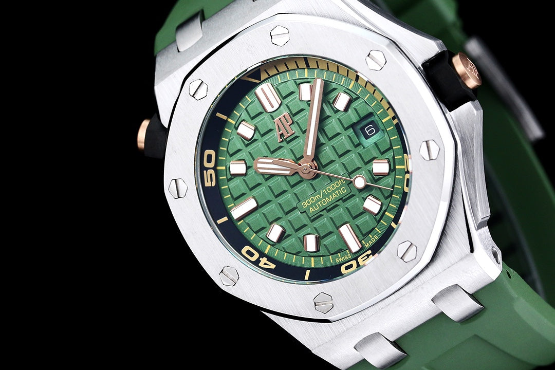 오데마피게 로얄오크 오프쇼어 아보카도 그린 다이버 42mm