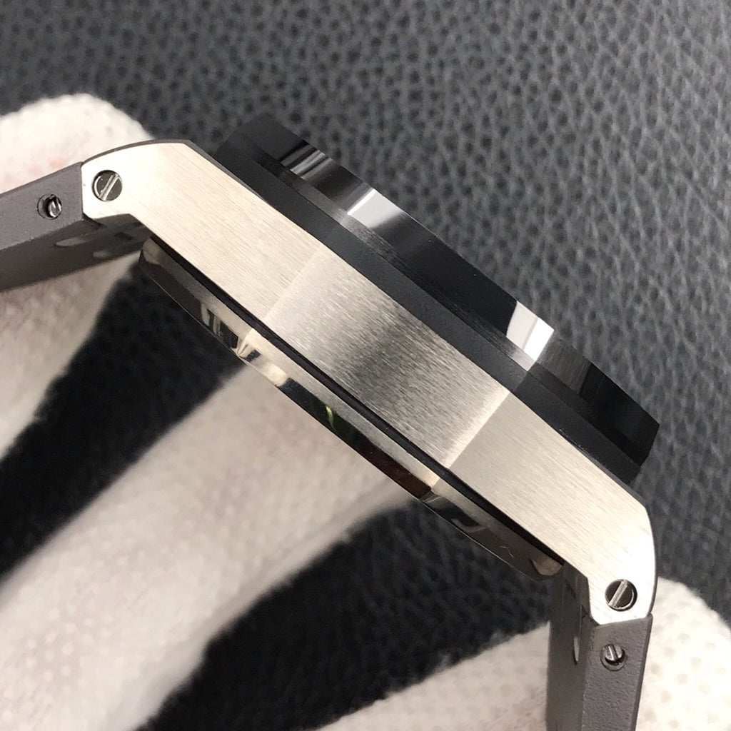 오데마피게 그레이 로얄오크 오프쇼어 44mm 코끼리
