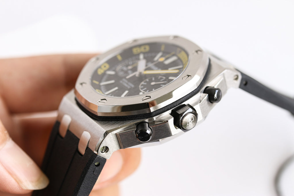 오데마피게 로얄오크 오프쇼어 다이버 크로노그래프 검판 42mm