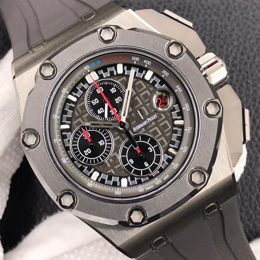 오데마피게 그레이 로얄오크 오프쇼어 44mm 슈마허