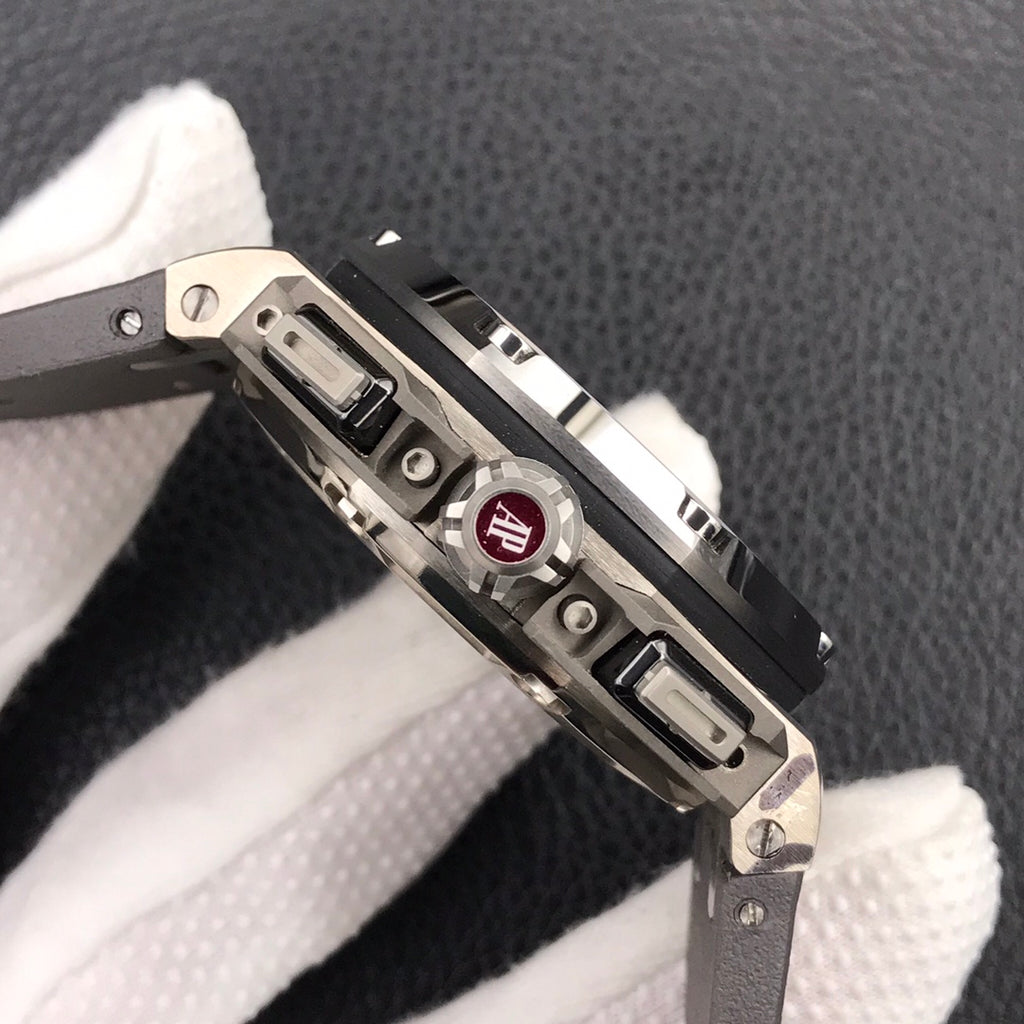 오데마피게 그레이 로얄오크 오프쇼어 44mm 슈마허