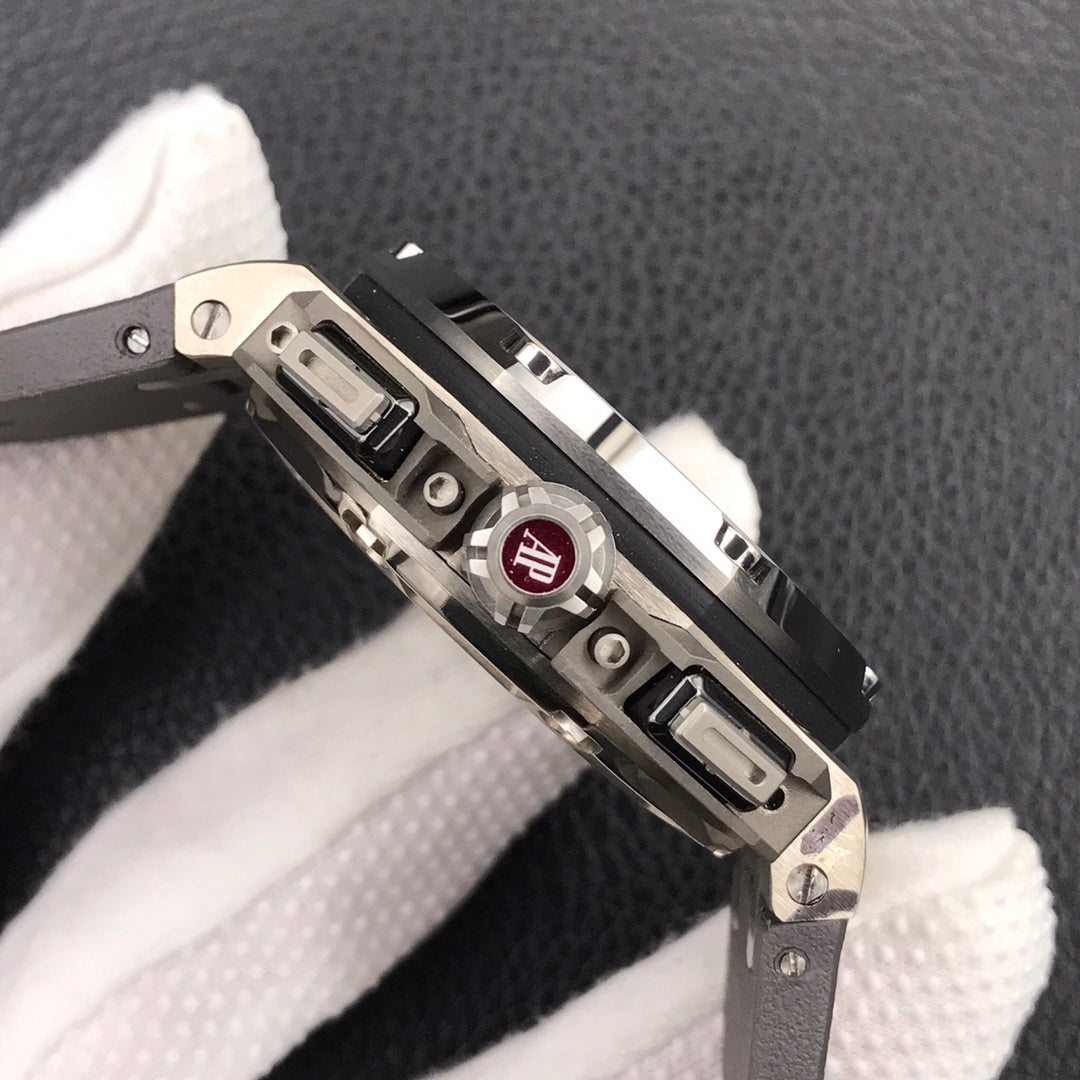 오데마피게 그레이 로얄오크 오프쇼어 44mm 슈마허
