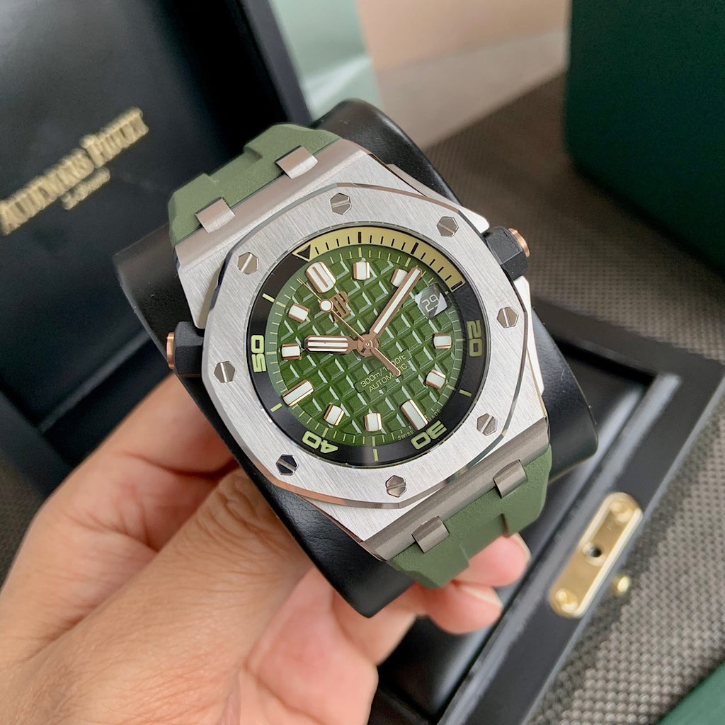 오데마피게 로얄오크 오프쇼어 다이버 카키그린 42mm