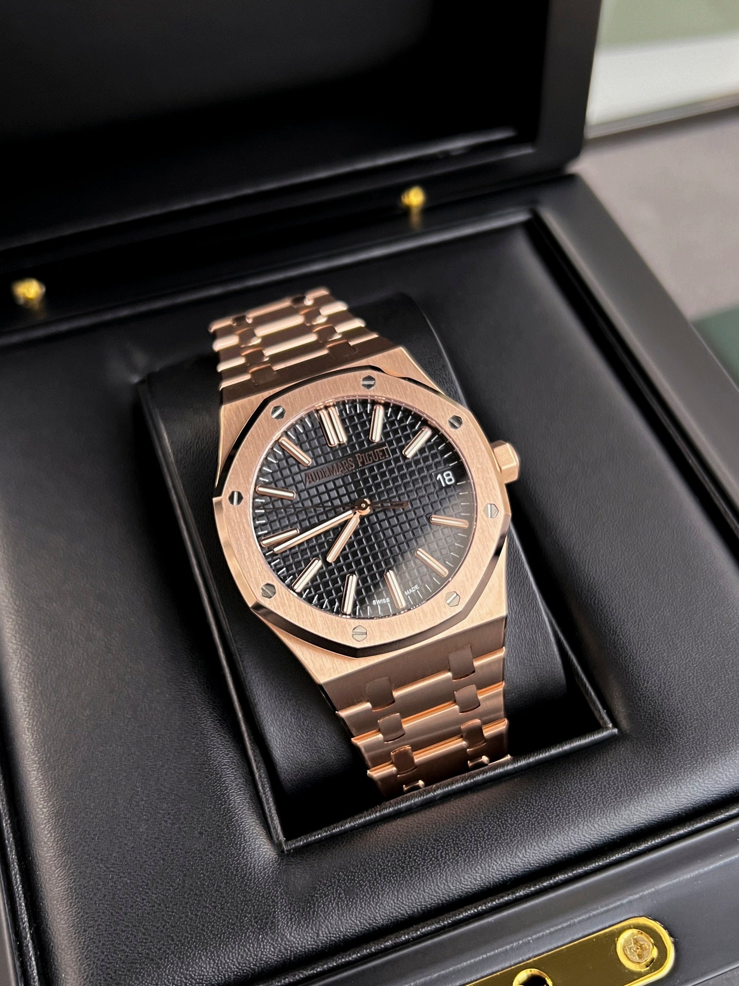 오데마피게 로얄오크 검판 금통 41mm