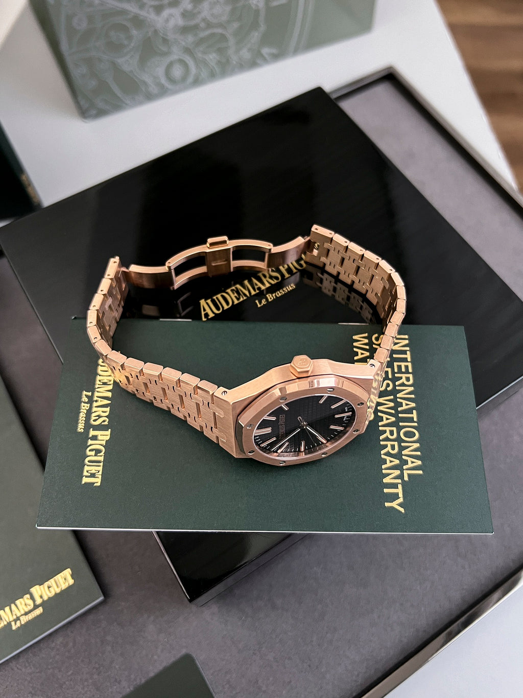 오데마피게 로얄오크 검판 금통 41mm