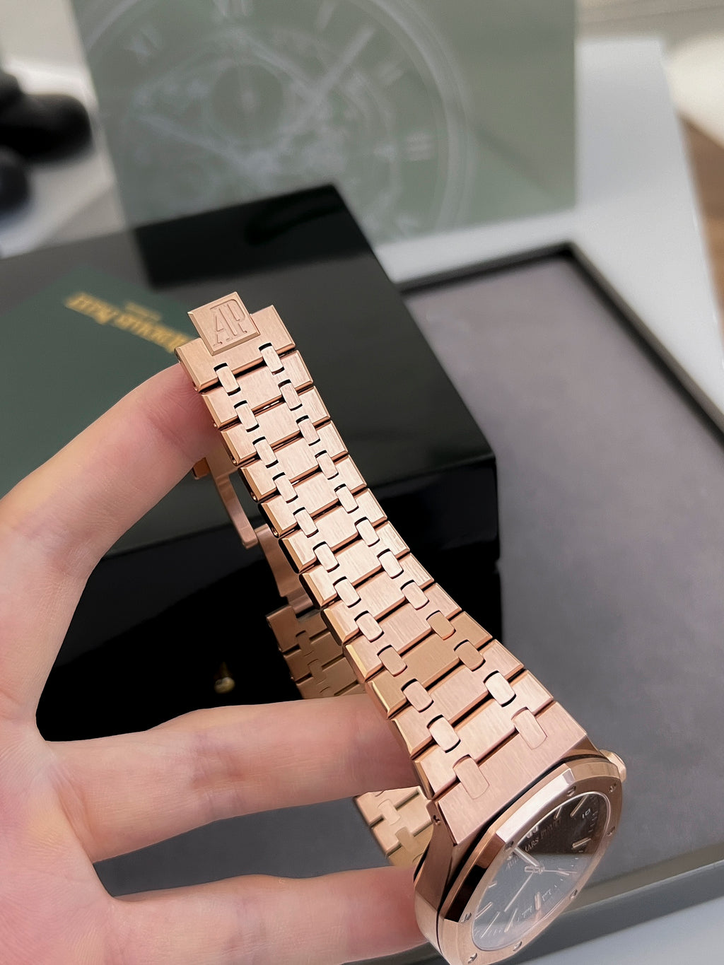 오데마피게 로얄오크 검판 금통 41mm