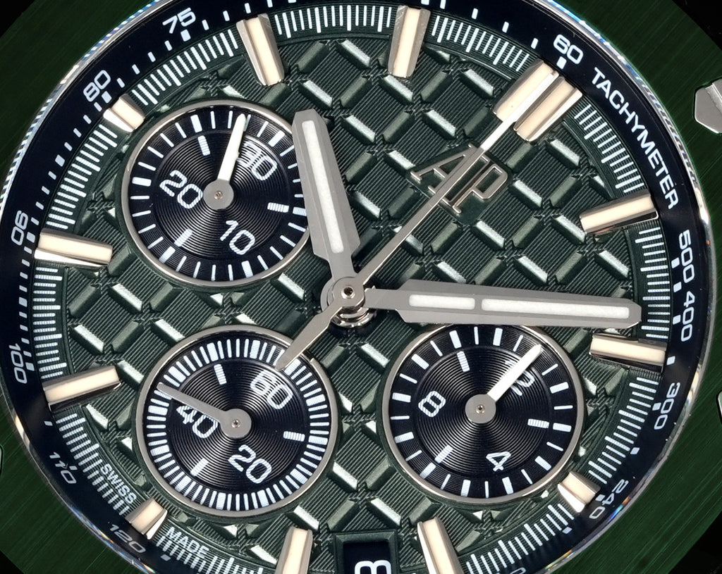 오데마피게 다크그린 로얄오크 오프쇼어 43mm 녹색 세라믹