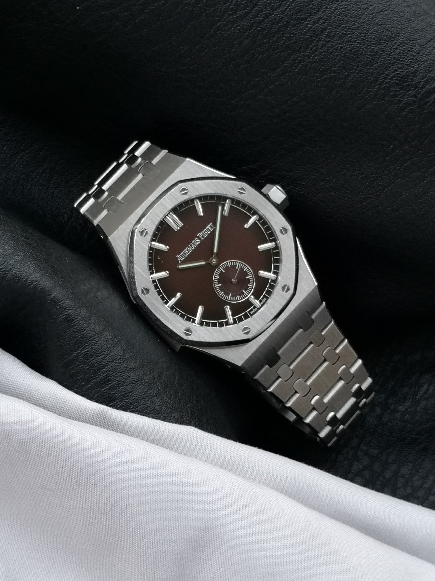 오데마피게 버건디 로얄오크 미닛 리피터 슈퍼소네리 42mm