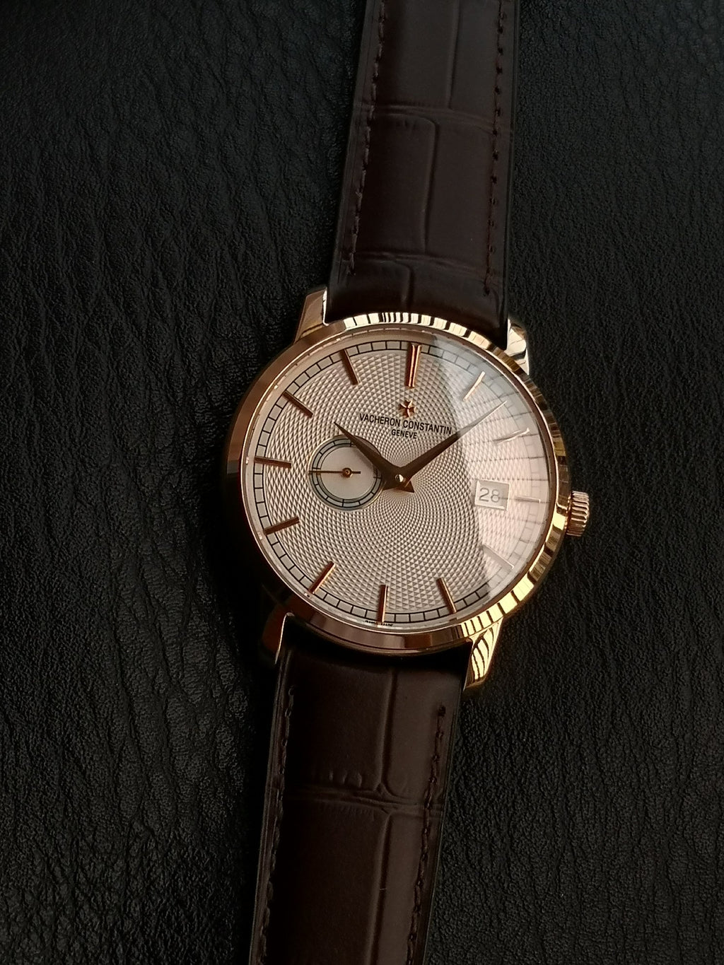 바쉐론 콘스탄틴 트래디셔널 핑크 골드 38mm 드레스 워치