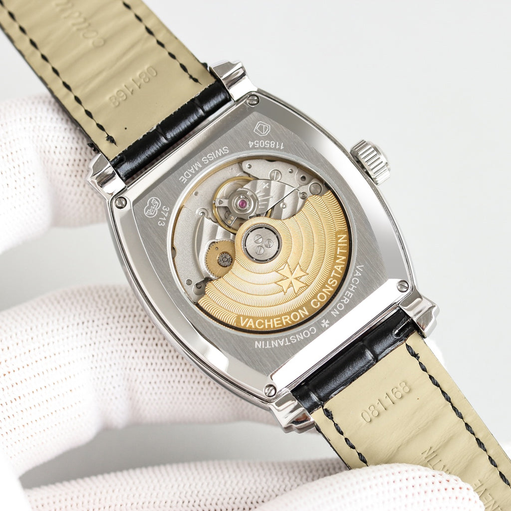 바쉐론 콘스탄틴 톤노형 멀티캘린더 다이아 베젤 40mm (실버 / 블랙)
