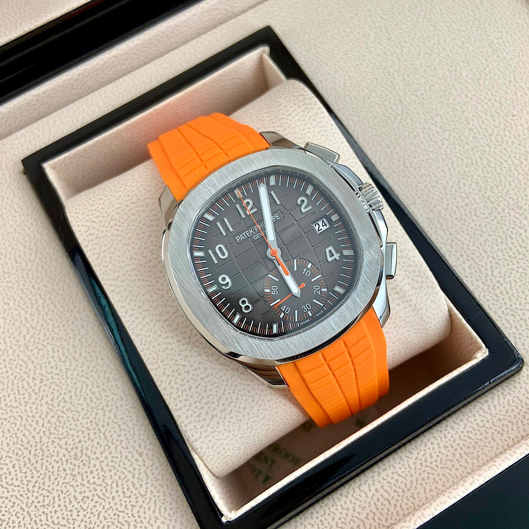 파텍필립 아쿠아넛 크로노그래프 스테인리스 스틸