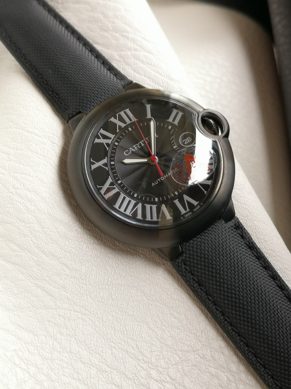 까르띠에 발롱 블루 42mm 카본 블랙