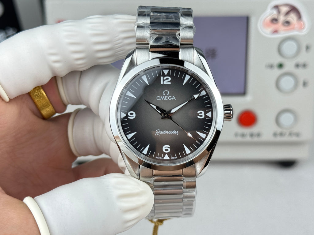 오메가 씨마스터 레일마스터 그레이 시계 38mm 레일마스터