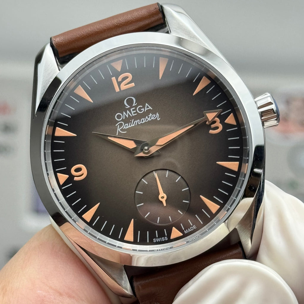 오메가 씨마스터 레일마스터 브라운 시계 38mm 레일마스터