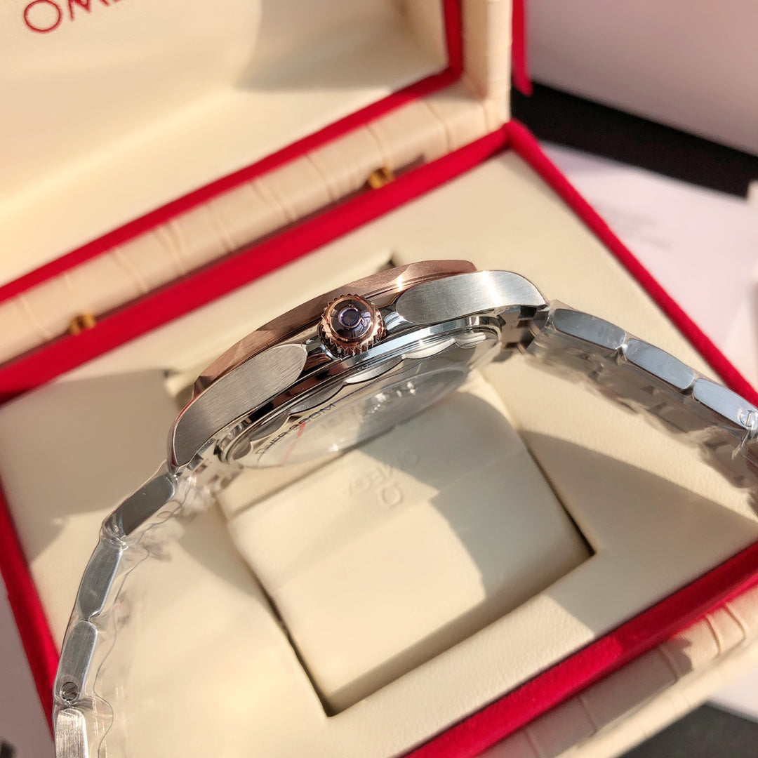 오메가 씨마스터 다이버 300M 스틸 세드나 골드 42mm 청판 콤비