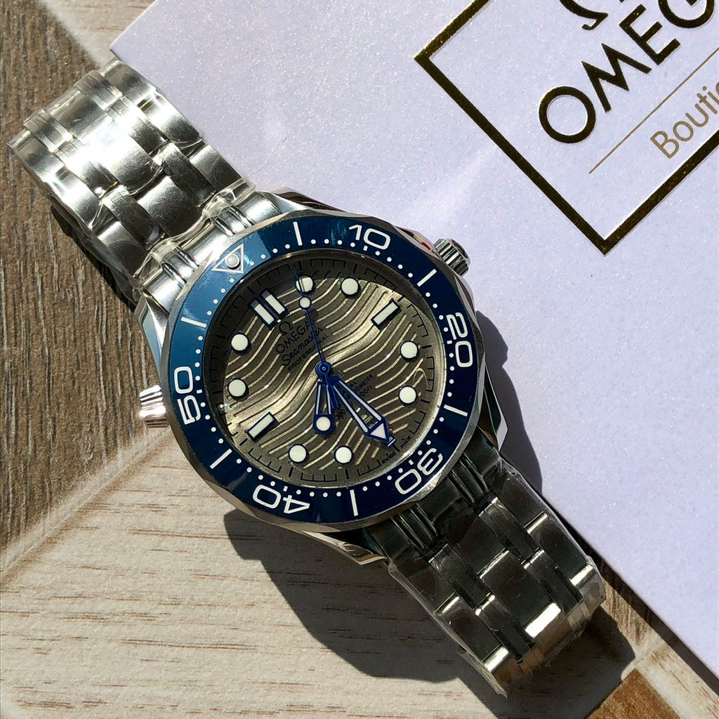 오메가 씨마스터 다이버 300M 스틸 그레이 블루 42mm 회청