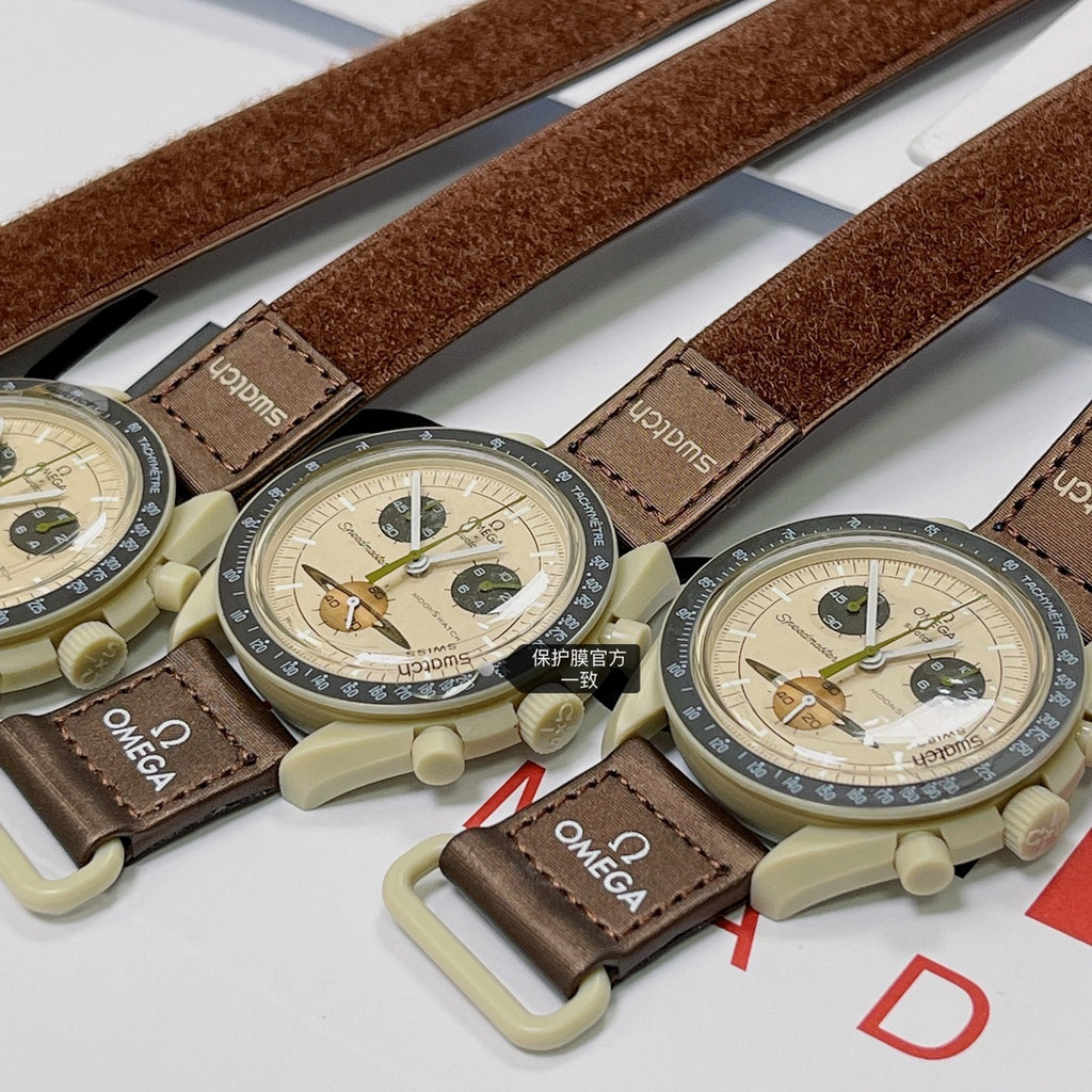 스와치 x 오메가 바이오세라믹 문스와치 브라운 베이지 42mm 미션 투 새턴