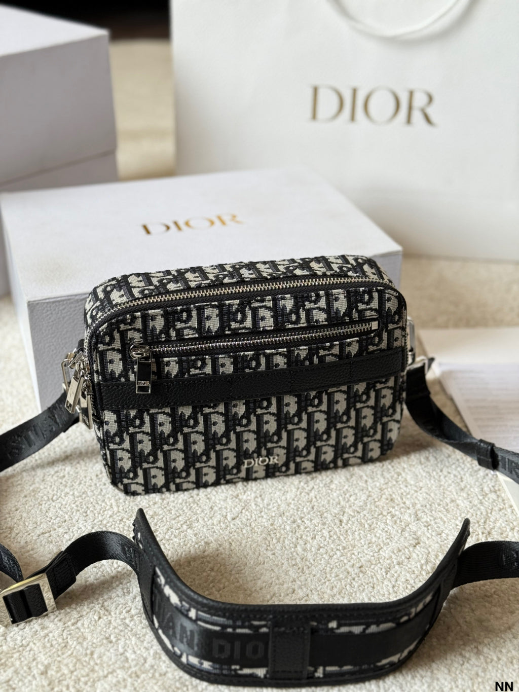 베이지 & 블랙 Dior Oblique 자카드 사파리 스트랩백