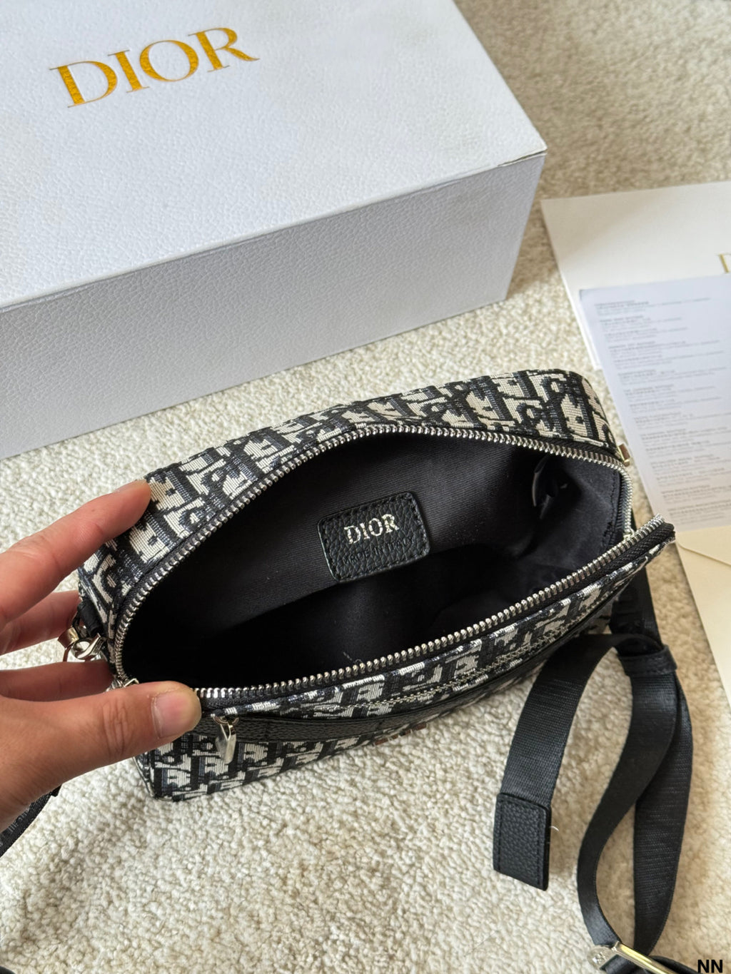 베이지 & 블랙 Dior Oblique 자카드 사파리 스트랩백