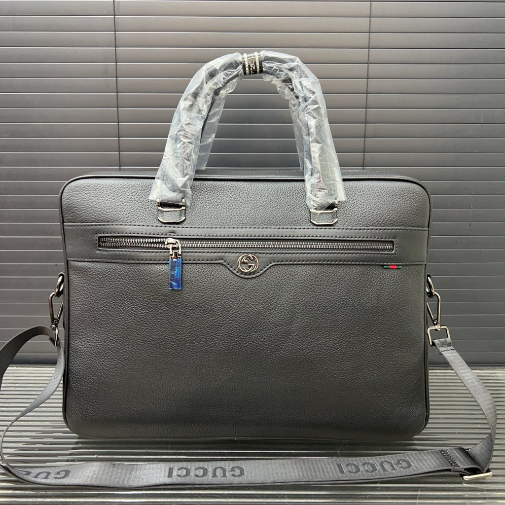 구찌 인터로킹 G 블랙 가죽 남성 서류 가방