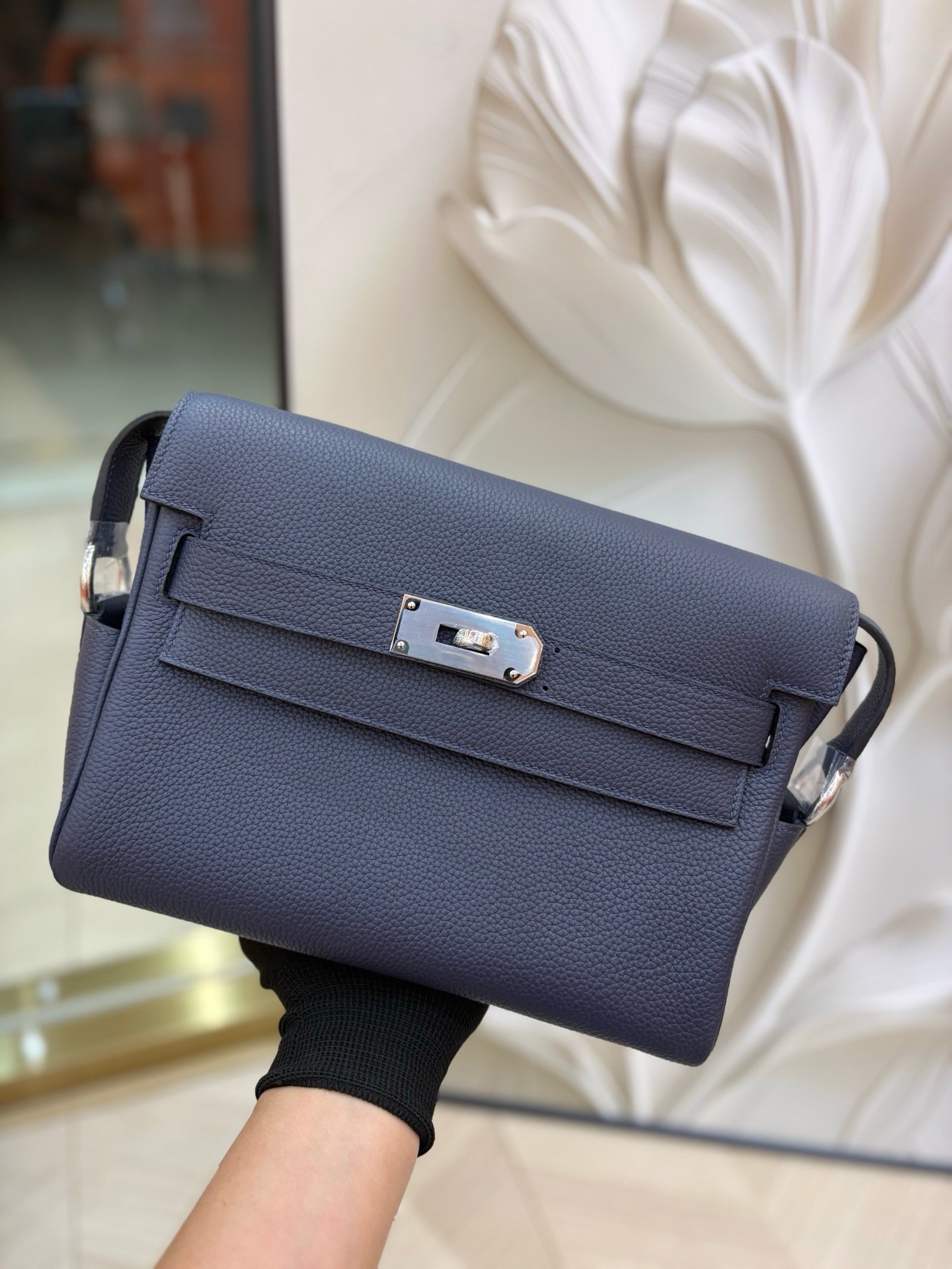 에르메스 켈리 메신저 PM 블루 인디고 토고 가죽 은장