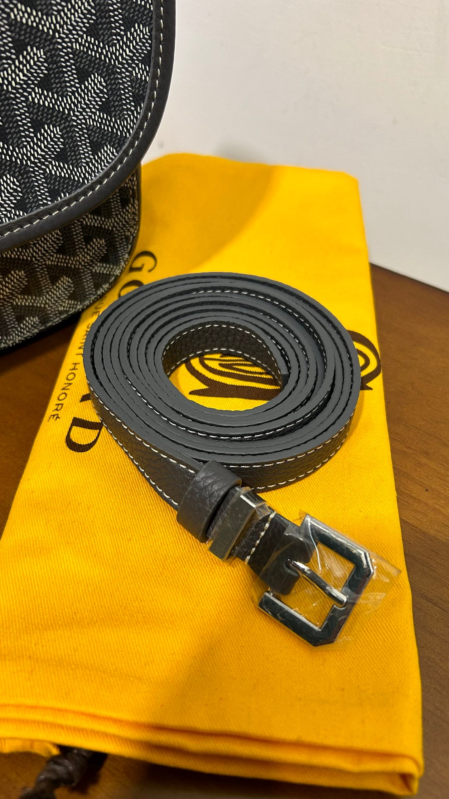 고야드 그레이 벨베데르 MM 메신저백