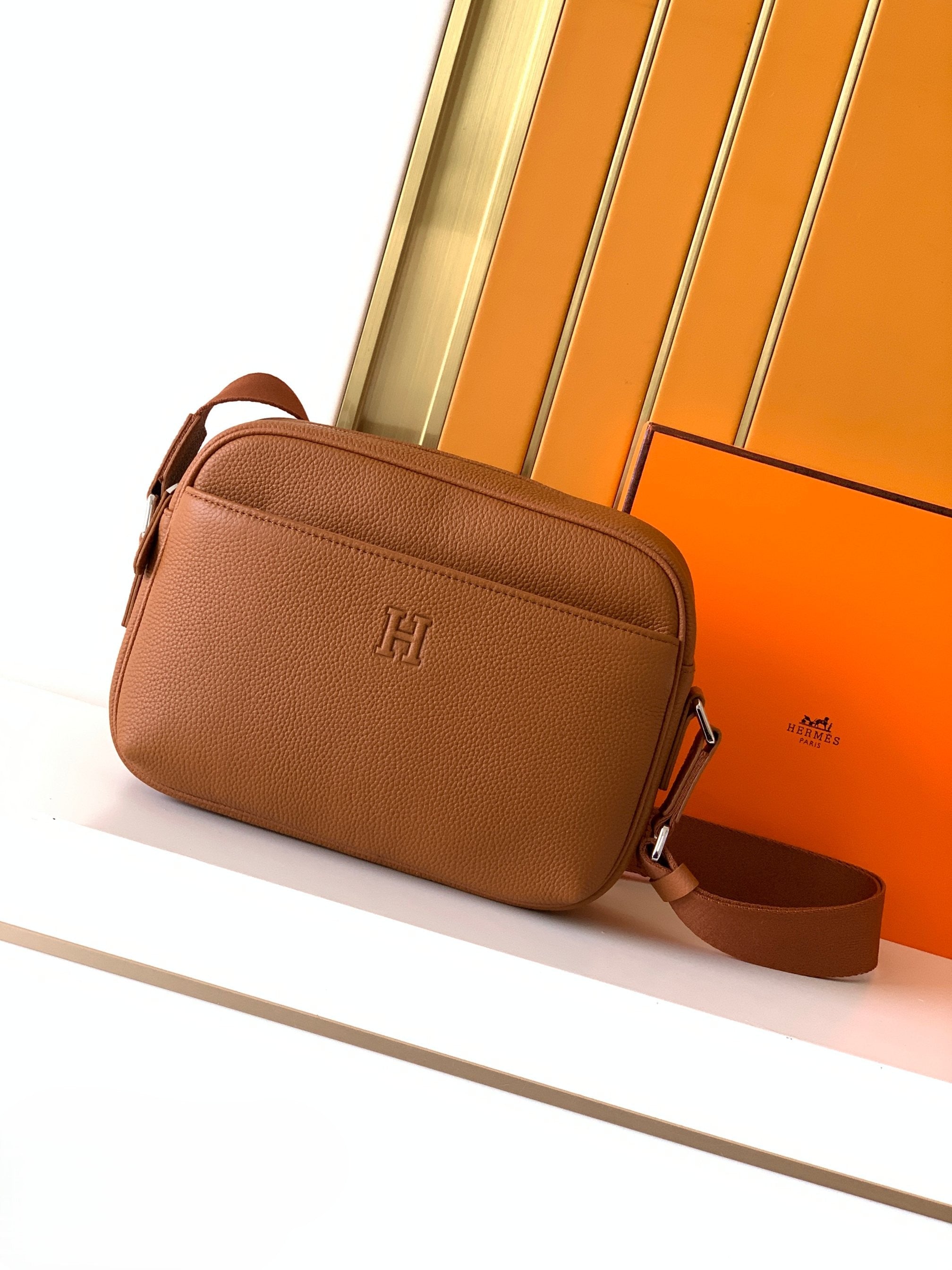 에르메스 골드 소가죽 스퀘어 미니 크로스백