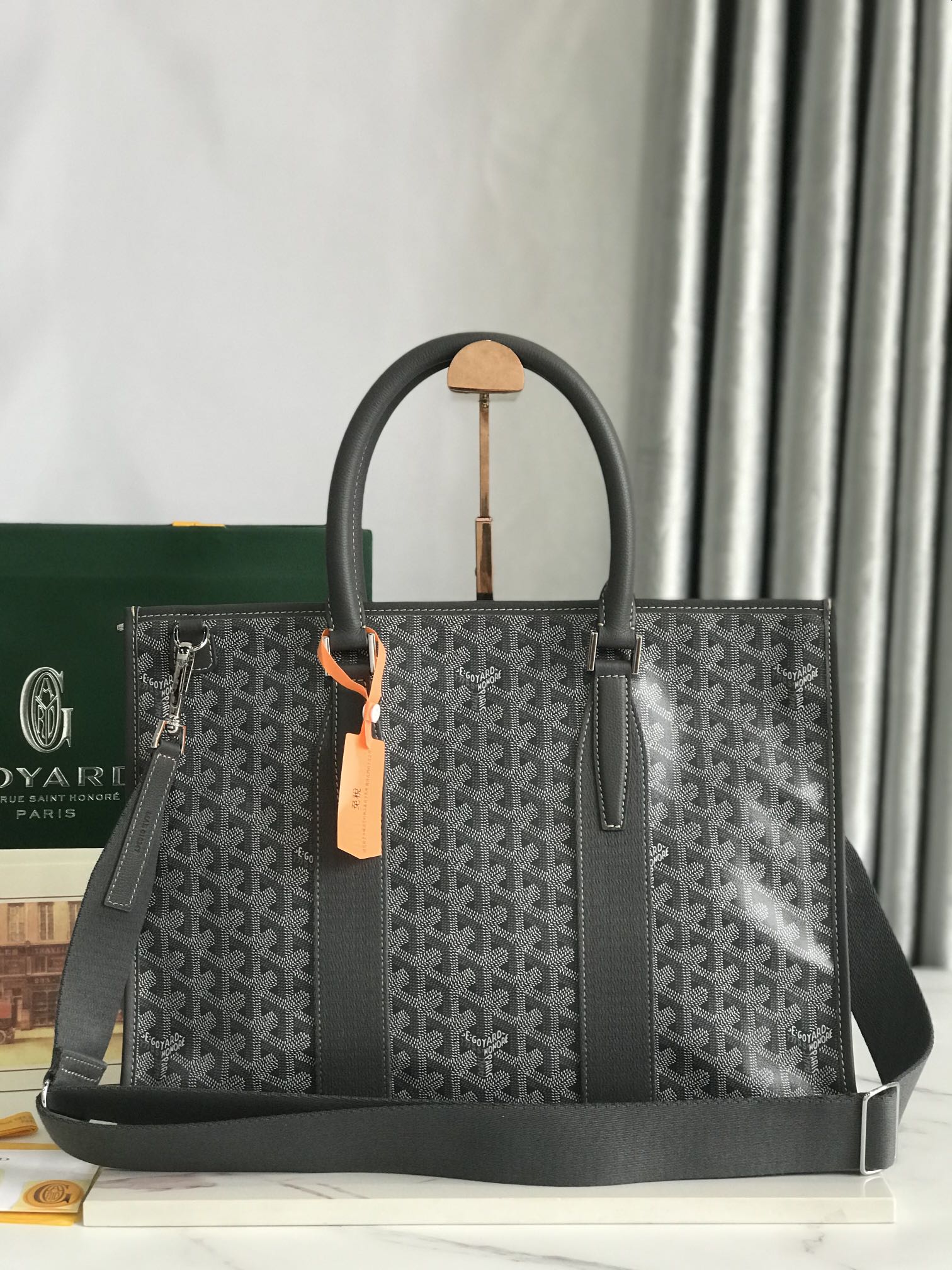 고야드 모르방 도큐먼트 케이스 블랙