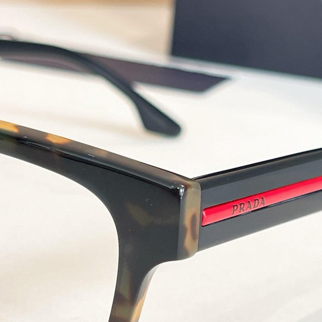 프라다 리네아 로사 톨토이즈 아세테이트 스퀘어 54