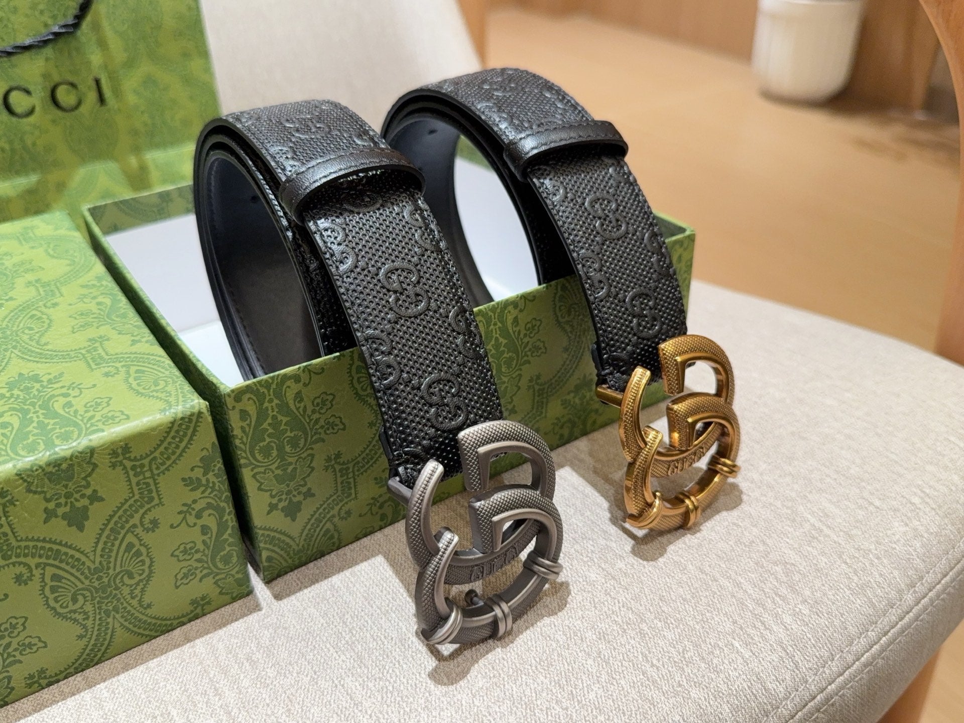 구찌 인터로킹 G 버클 블랙 점보 GG 레더 와이드 벨트 2color