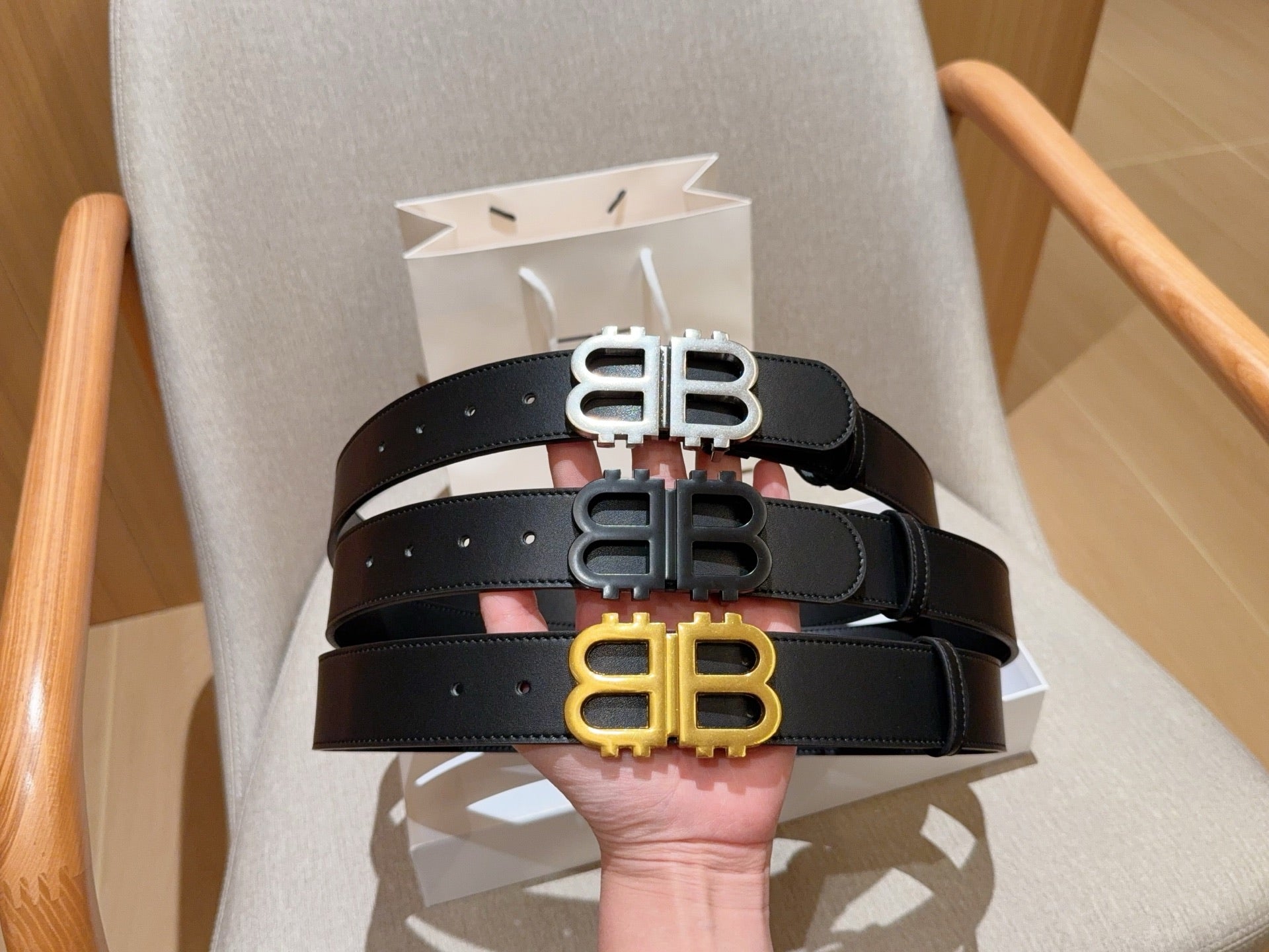 발렌시아가 BB 로고 레더 벨트 3COLOR