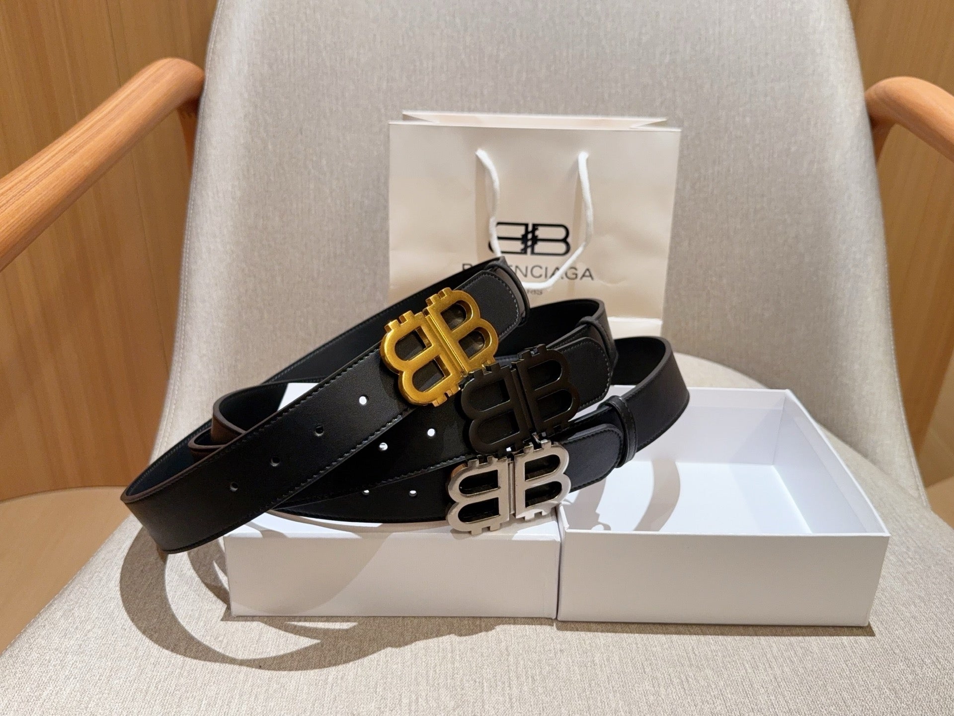 발렌시아가 BB 로고 레더 벨트 3COLOR