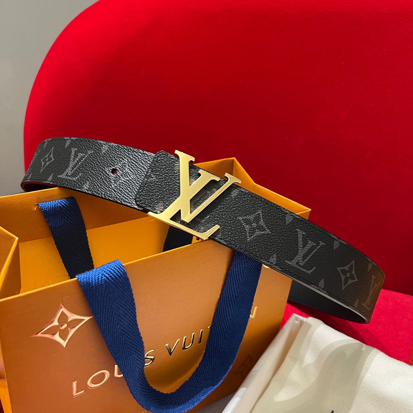 루이비통 LV 이니셜 리버서블 모노그램 이클립스 벨트 블랙