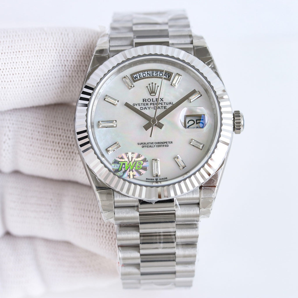 롤렉스 화이트 진주자개 바게트 다이아몬드 데이데이트 40mm