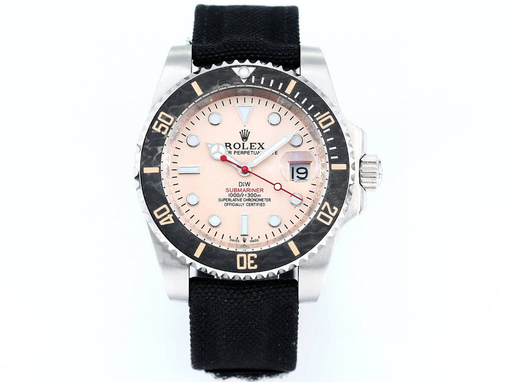 롤렉스 DiW 서브마리너 듄 베이지 나일론 40mm